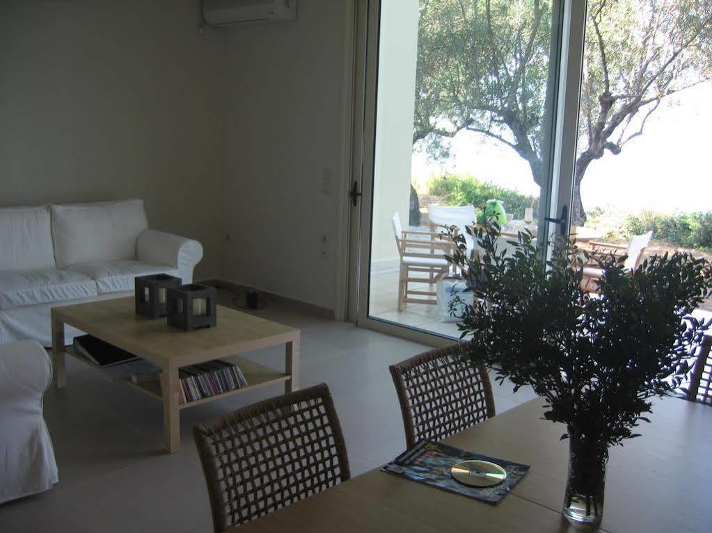 Avia Holiday Homes Avía Exterior foto